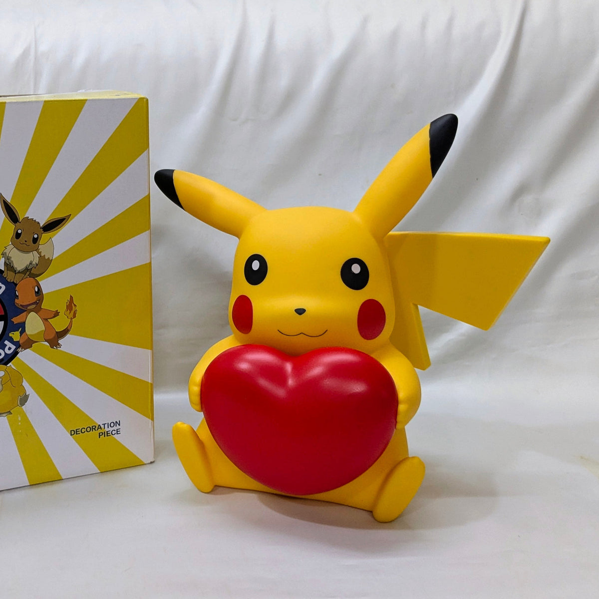 Premium Charizard, Venusaur Figures | Big Pokémon Collectibles